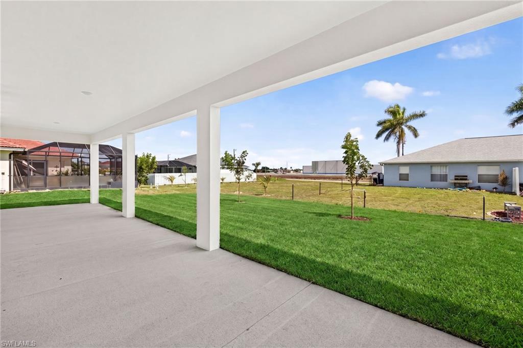 CAPE CORAL - Residential
