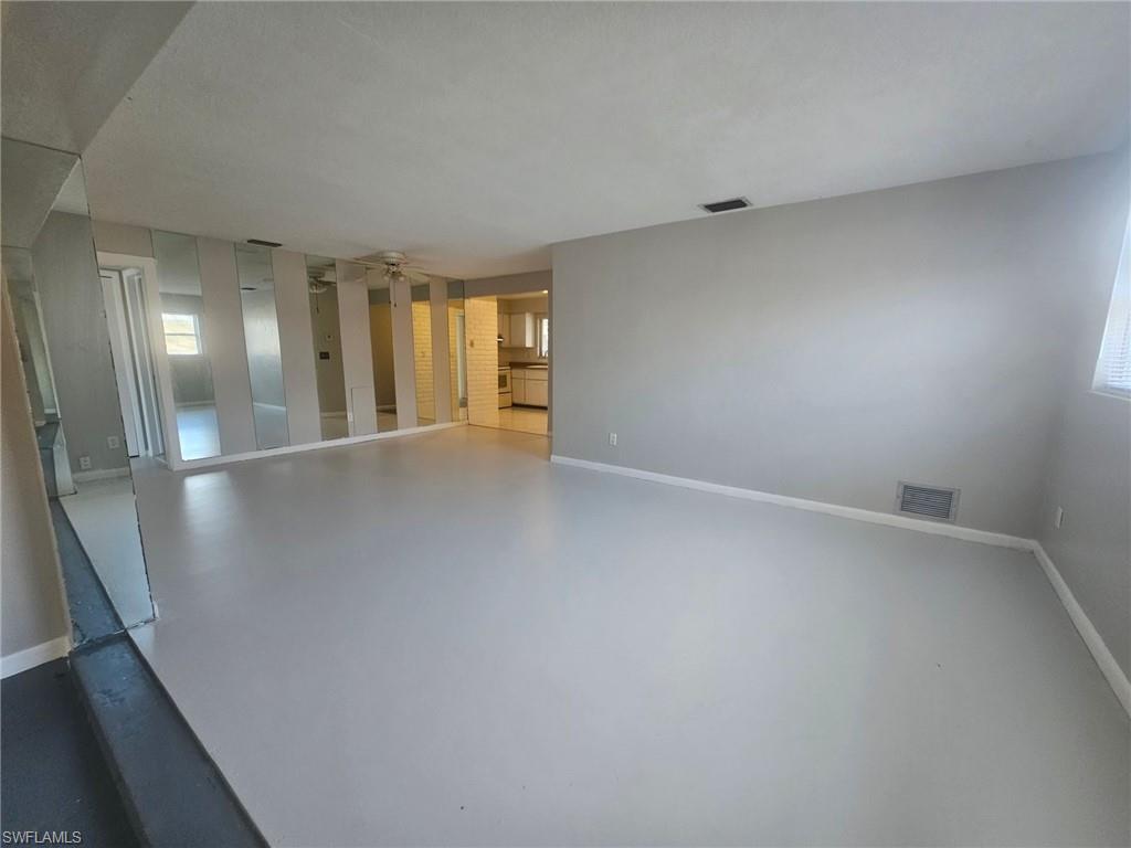 CAPE CORAL - Residential Lease