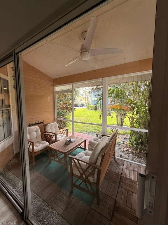 KINGS LAKE - Residential