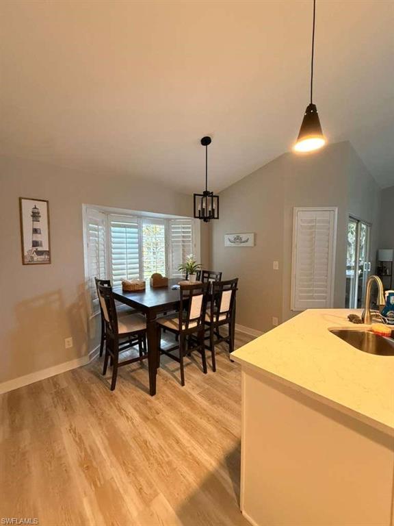 KINGS LAKE - Residential