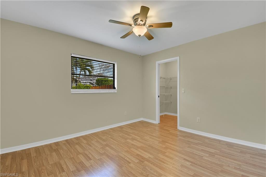 SAN CARLOS PARK - Residential