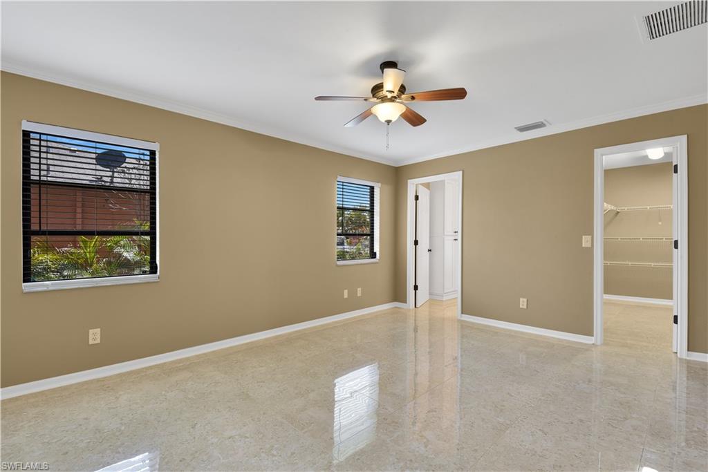 SAN CARLOS PARK - Residential