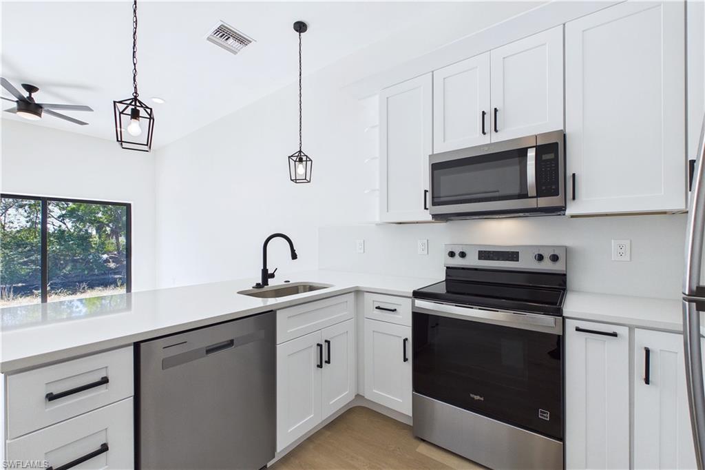 CAPE CORAL - Residential Income