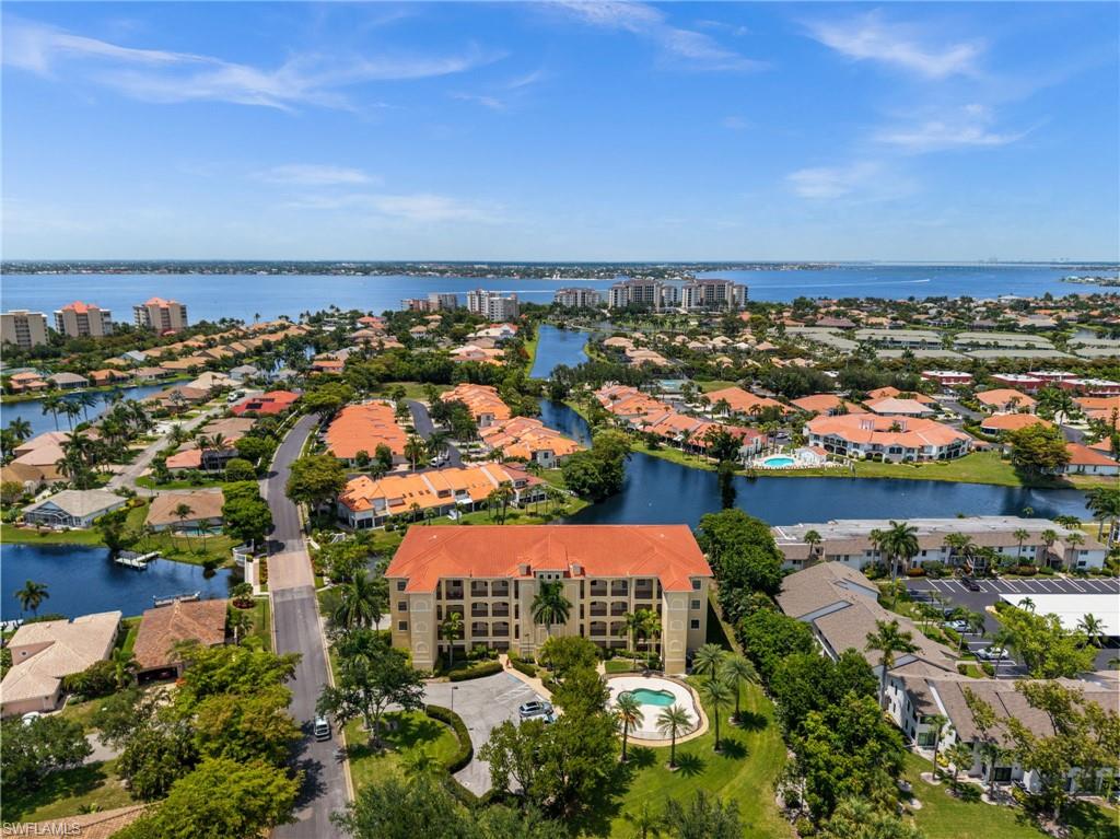 SEA BREEZE LOFTS CONDOMINIUM - Residential