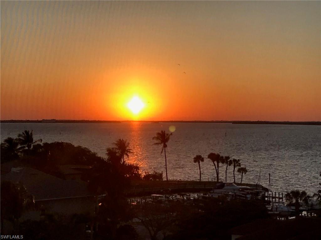SEA BREEZE LOFTS CONDOMINIUM - Residential
