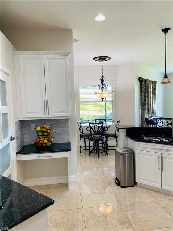 NORTH NAPLES ESTATES - Residential
