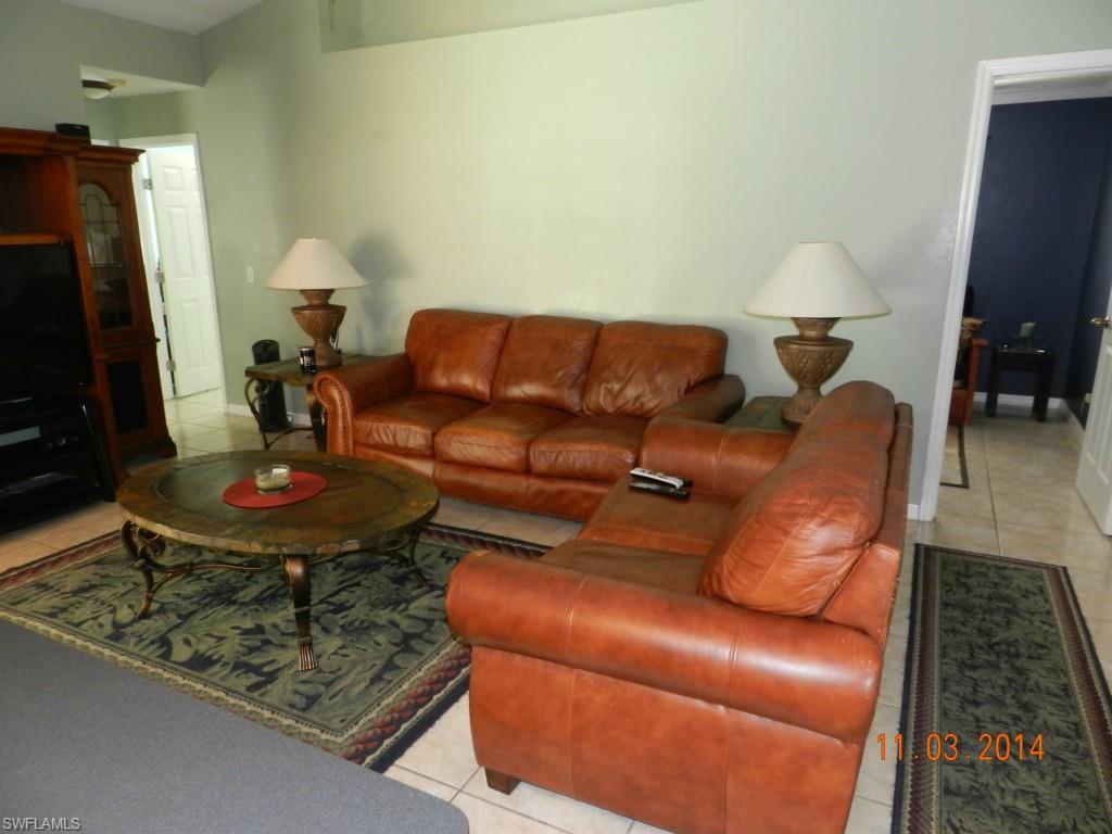 SAN CARLOS PARK - Residential