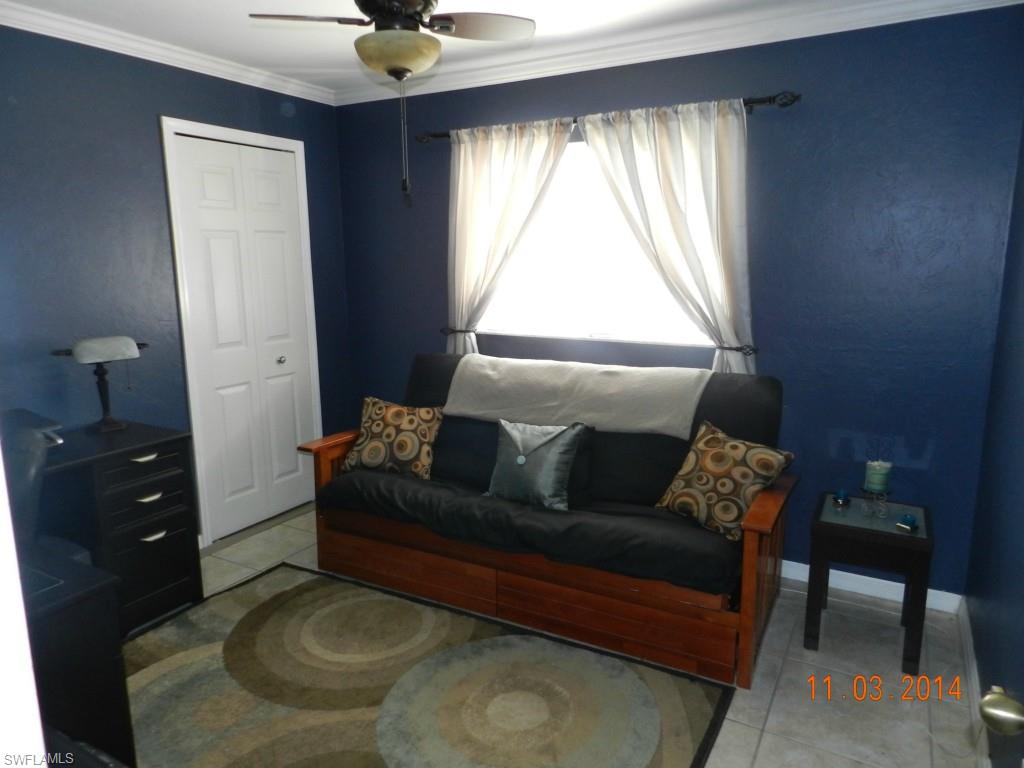 SAN CARLOS PARK - Residential