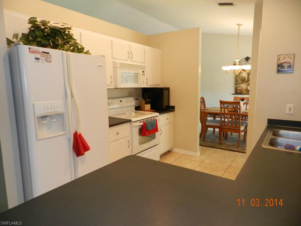 SAN CARLOS PARK - Residential