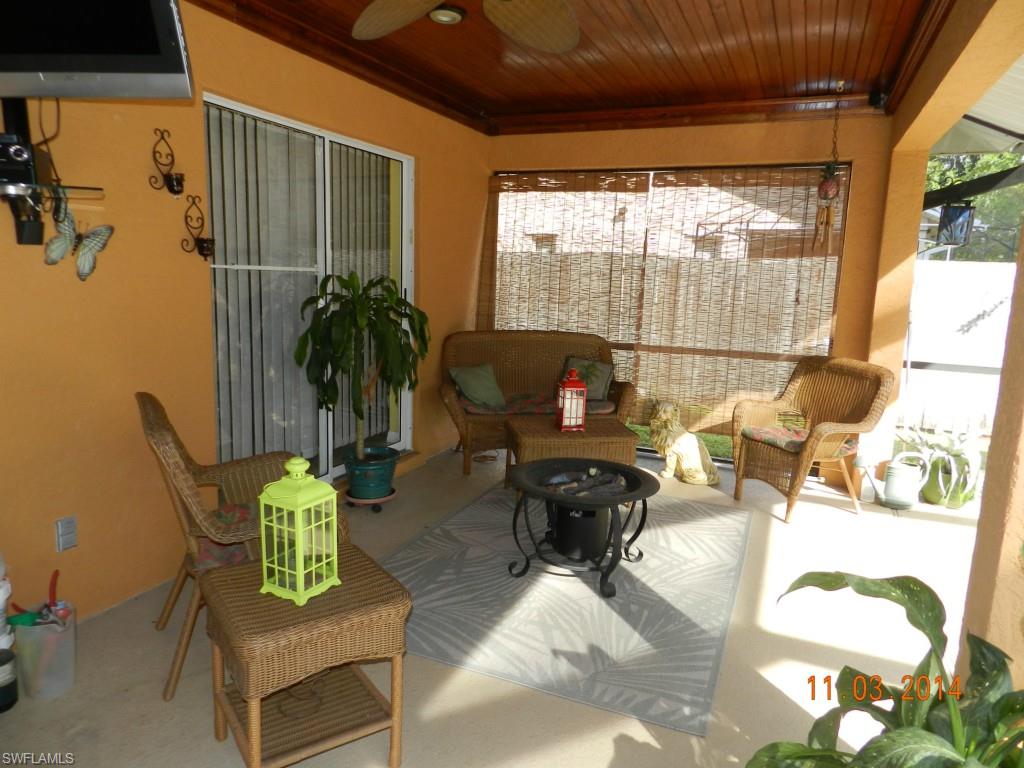 SAN CARLOS PARK - Residential