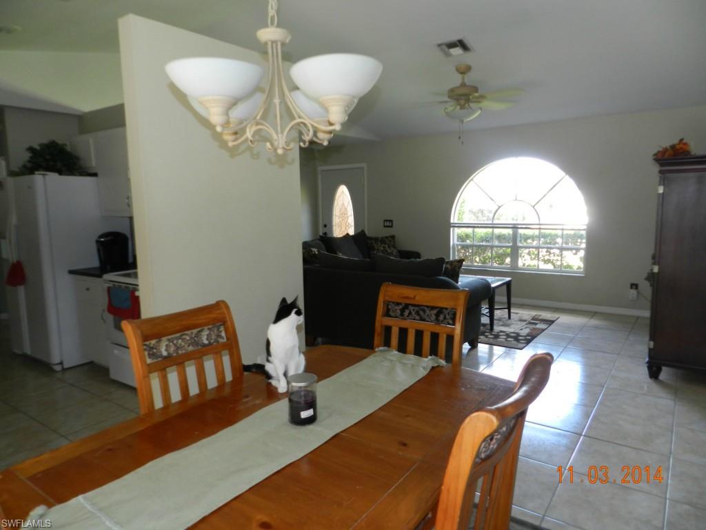 SAN CARLOS PARK - Residential