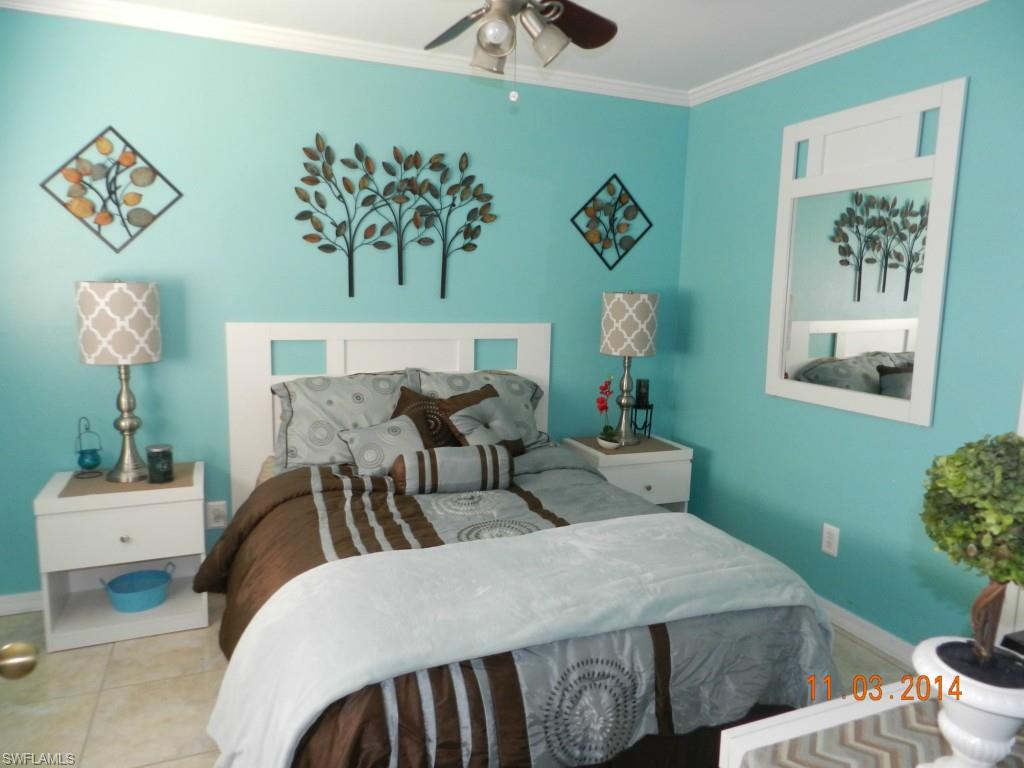 SAN CARLOS PARK - Residential