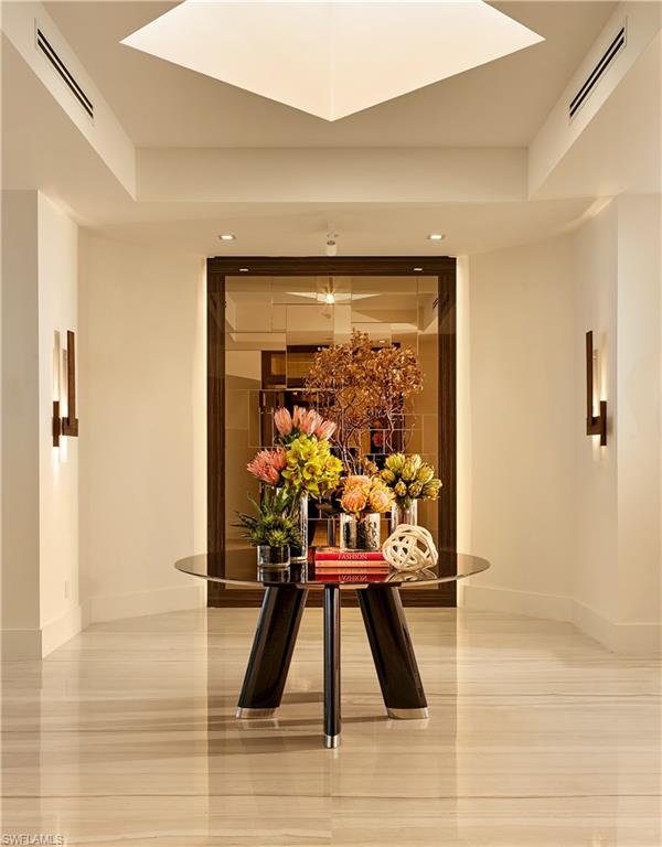 SEASONS AT NAPLES CAY - Residential