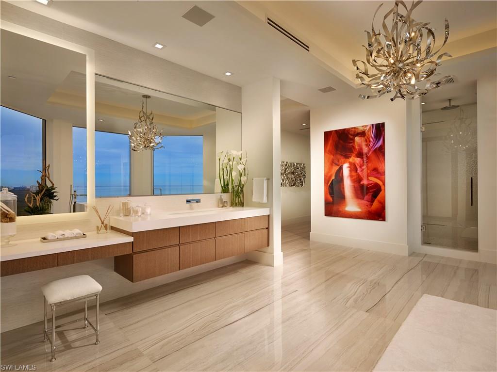 SEASONS AT NAPLES CAY - Residential
