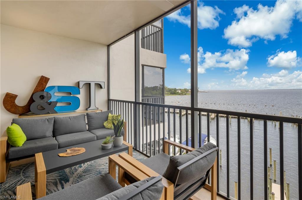 POINTE ROYALE - Residential