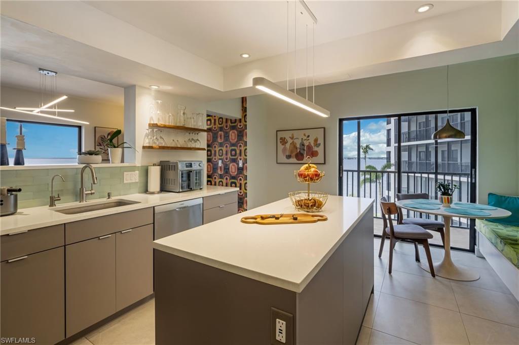 POINTE ROYALE - Residential