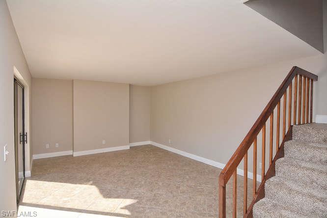 PARKWOODS TOWNHOUSE COMMUNITY - Residential