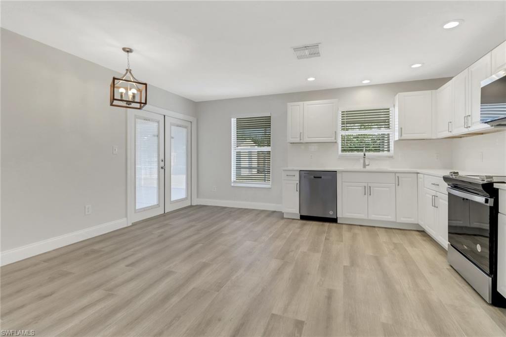 GOLDEN GATE CITY - Residential