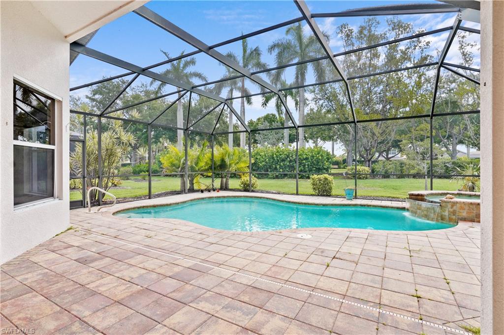 BELLE LAGO - Residential