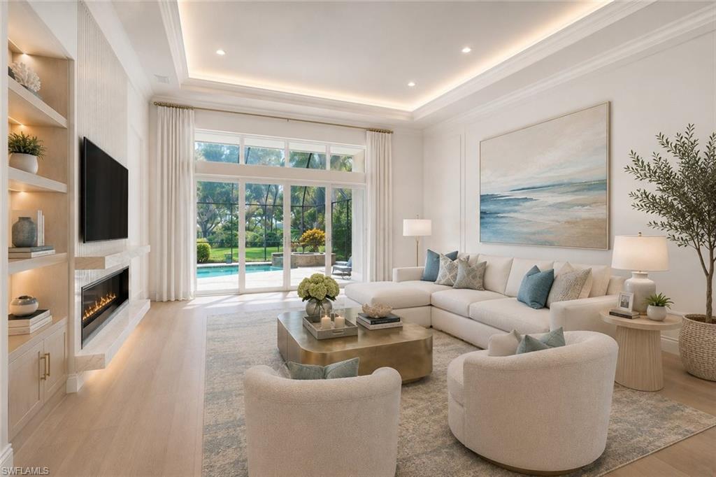 BELLE LAGO - Residential