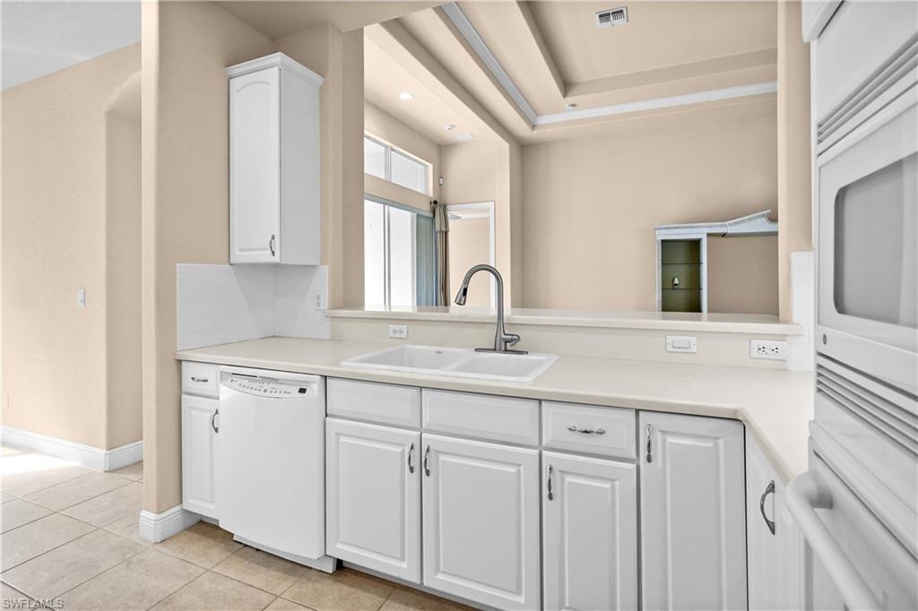 BELLE LAGO - Residential