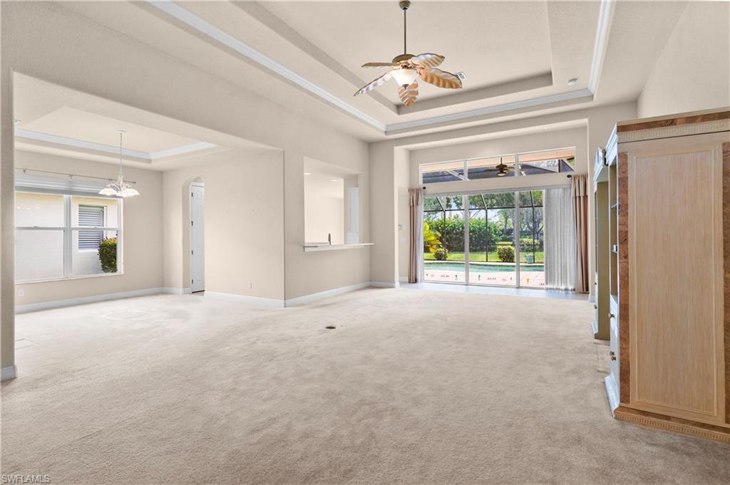 BELLE LAGO - Residential