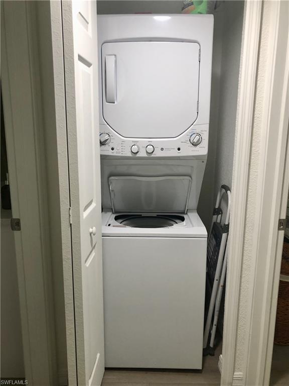 DAVIS WOODS CONDOMINIUM - Residential Lease