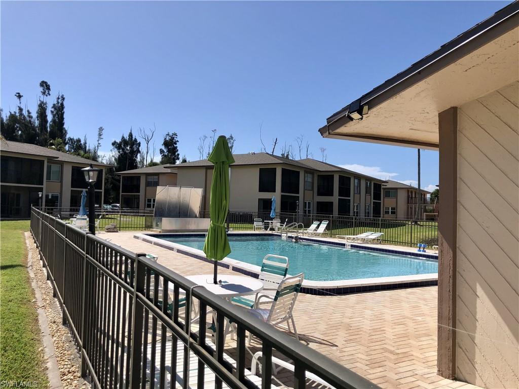 DAVIS WOODS CONDOMINIUM - Residential Lease