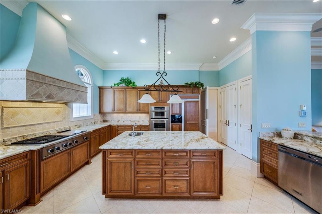 QUAIL WEST - Residential