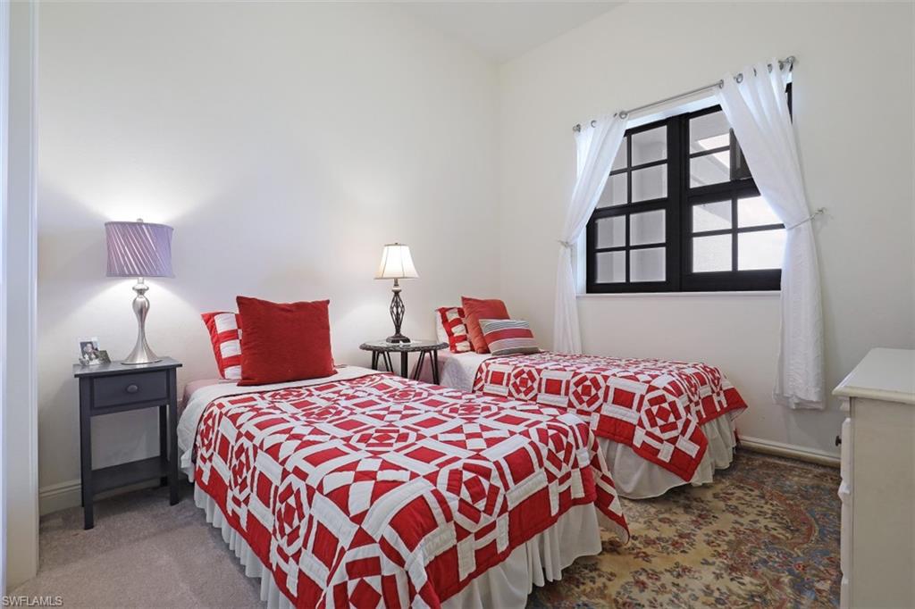 CAPE HARBOUR - Residential