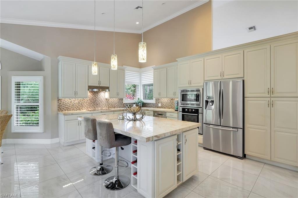 VILLAS AT PELICAN BAY - Residential
