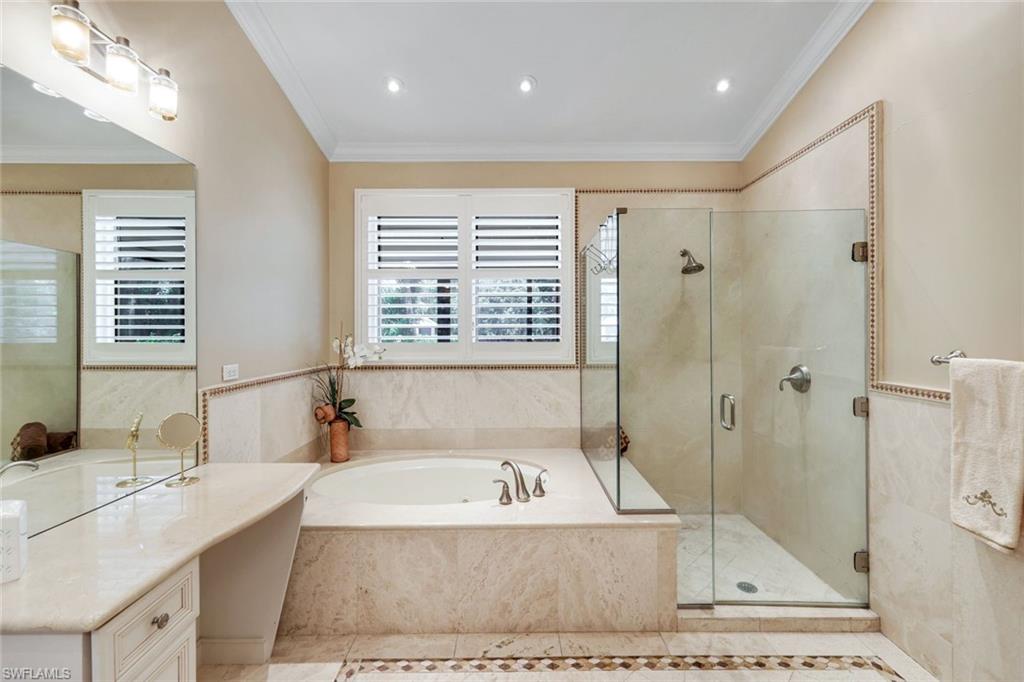 VILLAS AT PELICAN BAY - Residential