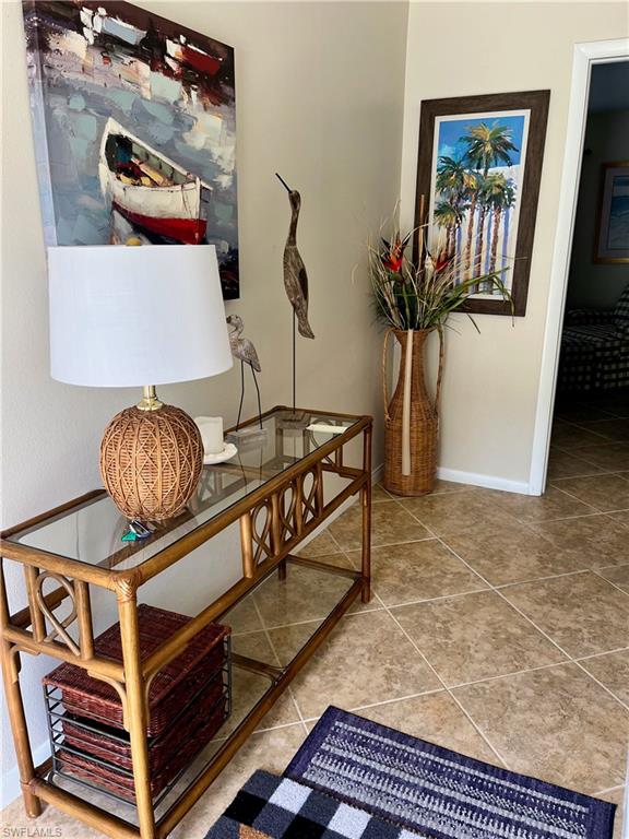 GLADES COUNTRY CLUB - Residential Lease