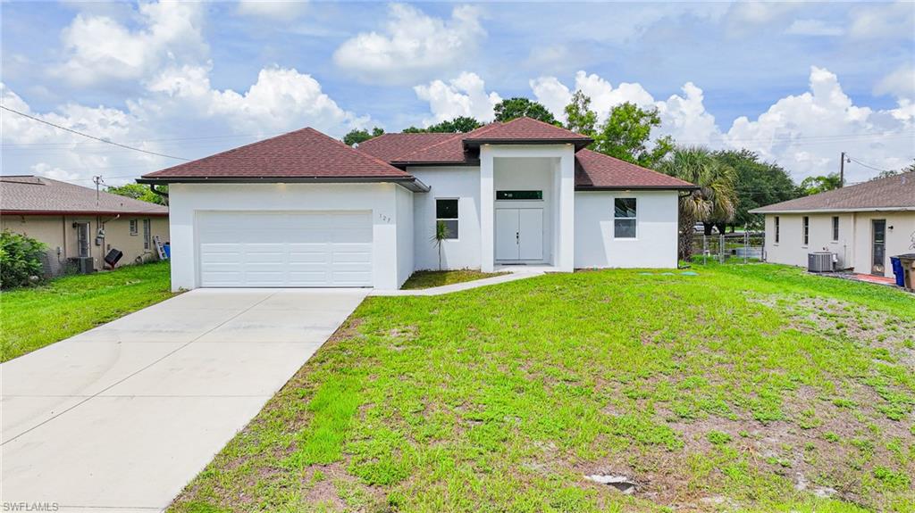 LEHIGH ACRES - Residential