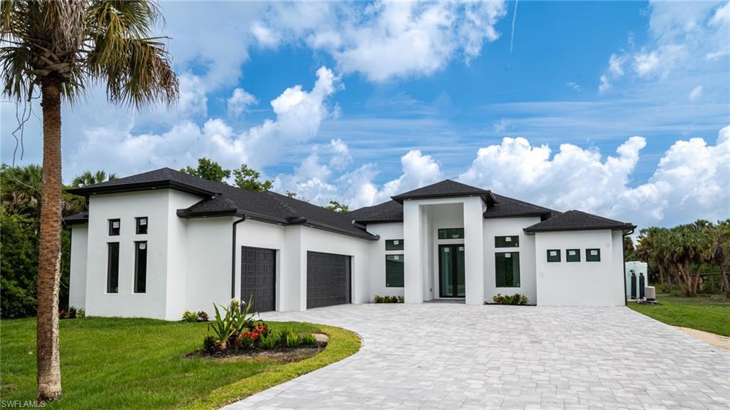 GOLDEN GATE ESTATES - Residential