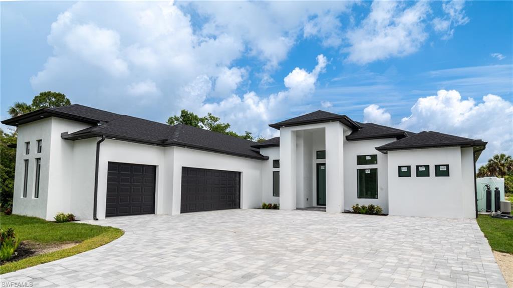GOLDEN GATE ESTATES - Residential
