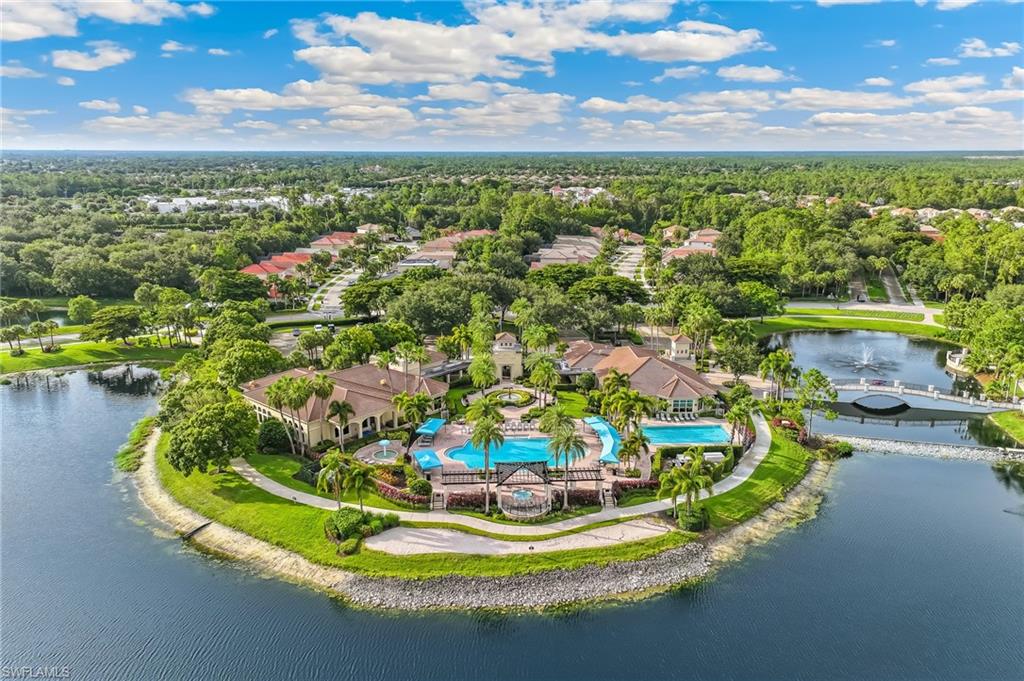 SATURNIA LAKES - Residential