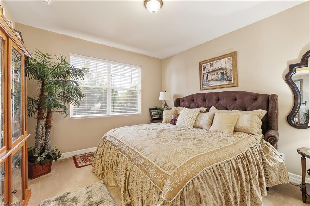 SATURNIA LAKES - Residential