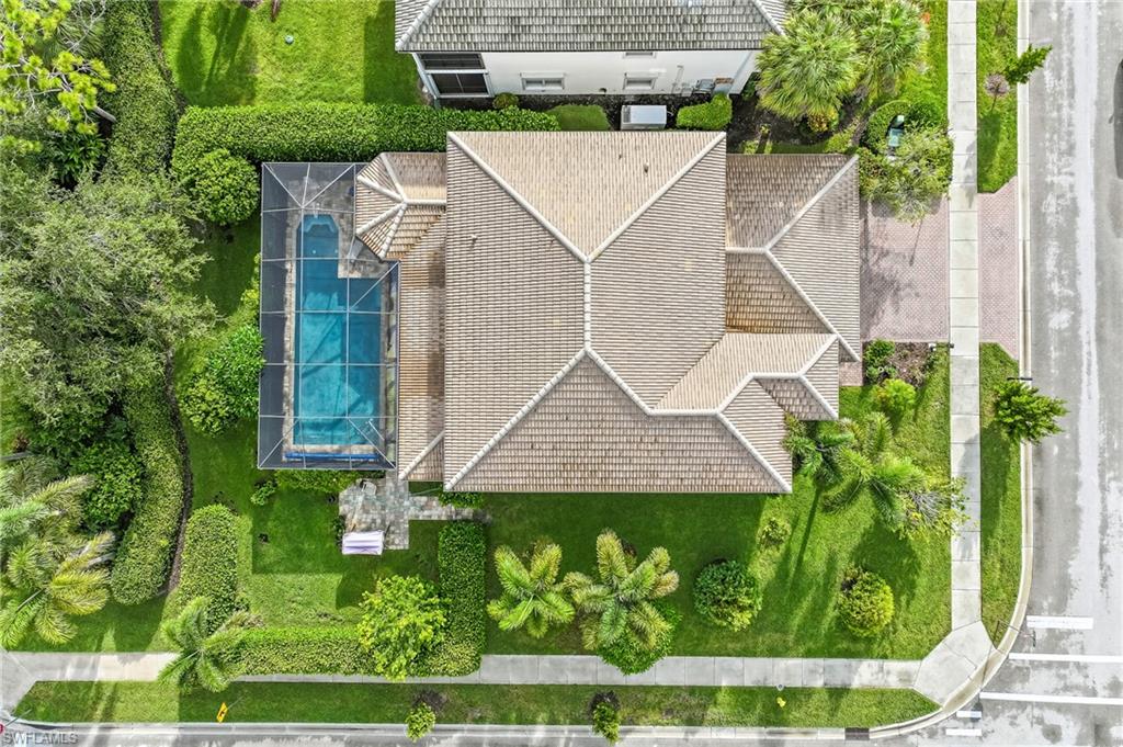 SATURNIA LAKES - Residential