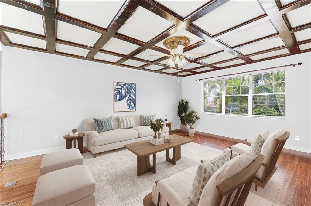 SATURNIA LAKES - Residential