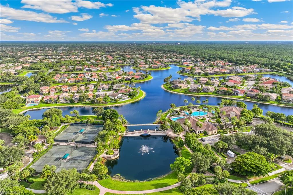 SATURNIA LAKES - Residential
