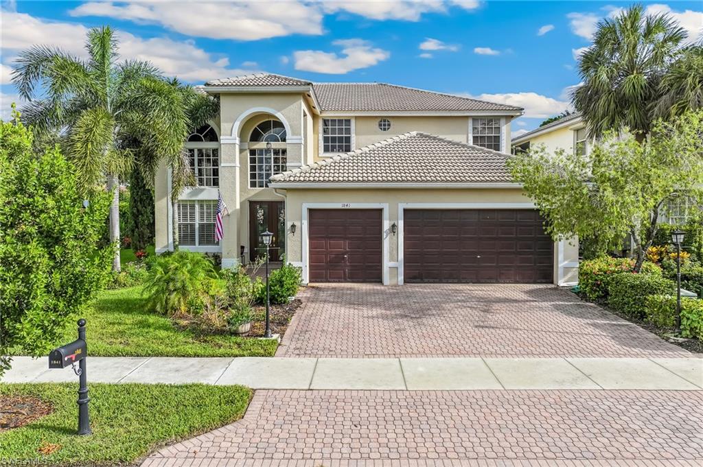 SATURNIA LAKES - Residential