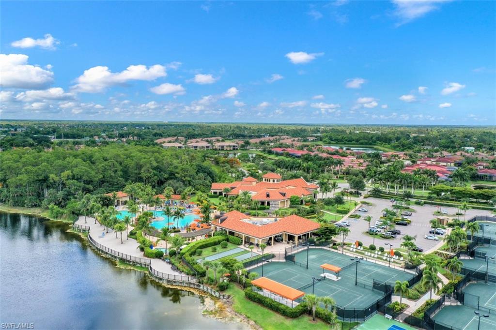 PAVIA - Residential Lease