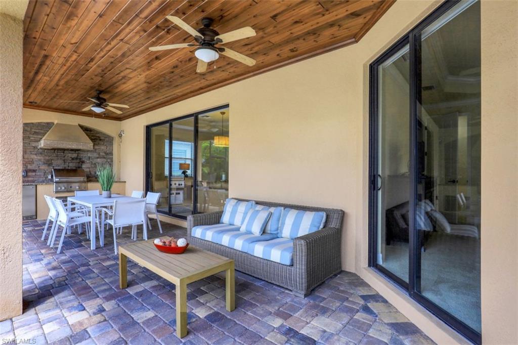 PAVIA - Residential Lease