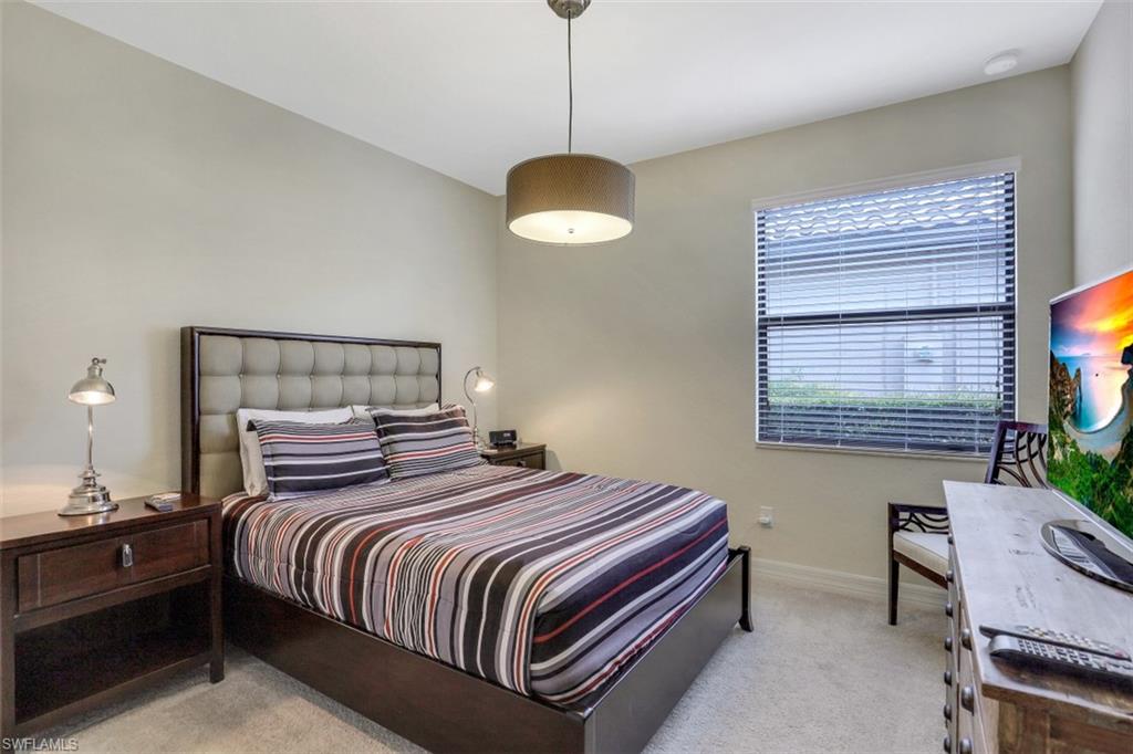 PAVIA - Residential Lease