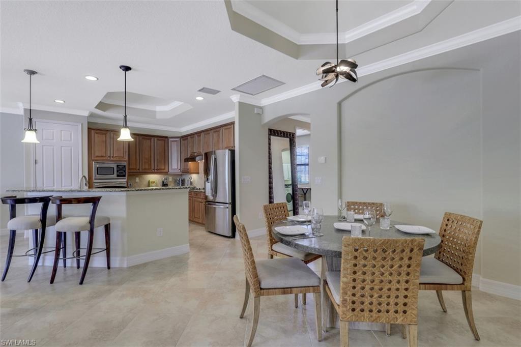 PAVIA - Residential Lease