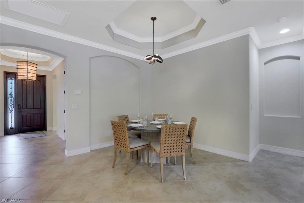 PAVIA - Residential Lease