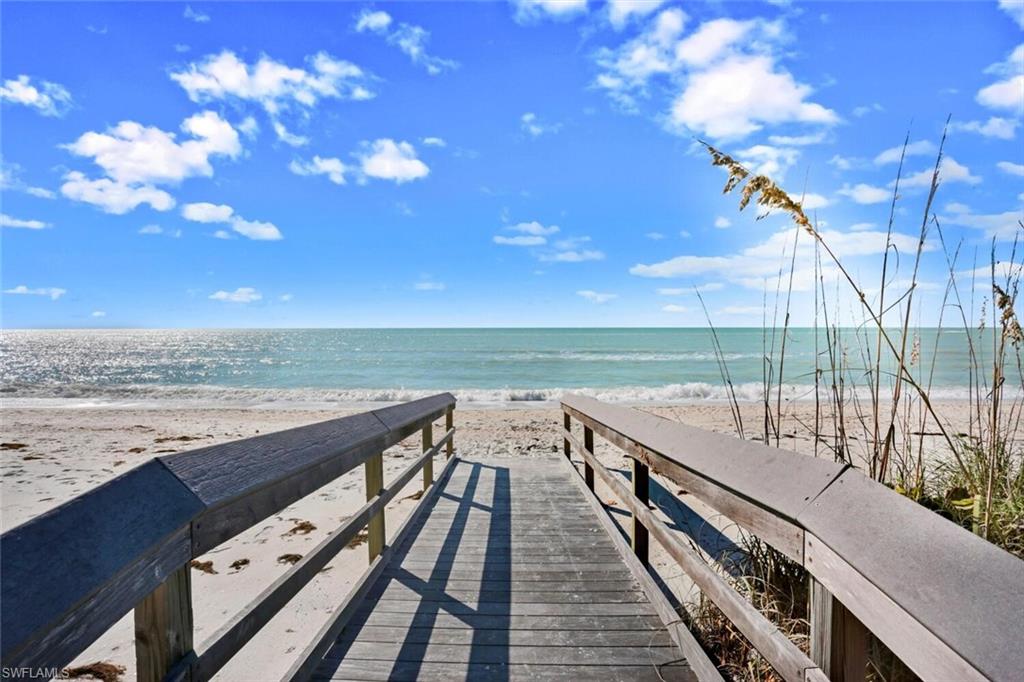 BAREFOOT BEACH CLUB - Residential Lease