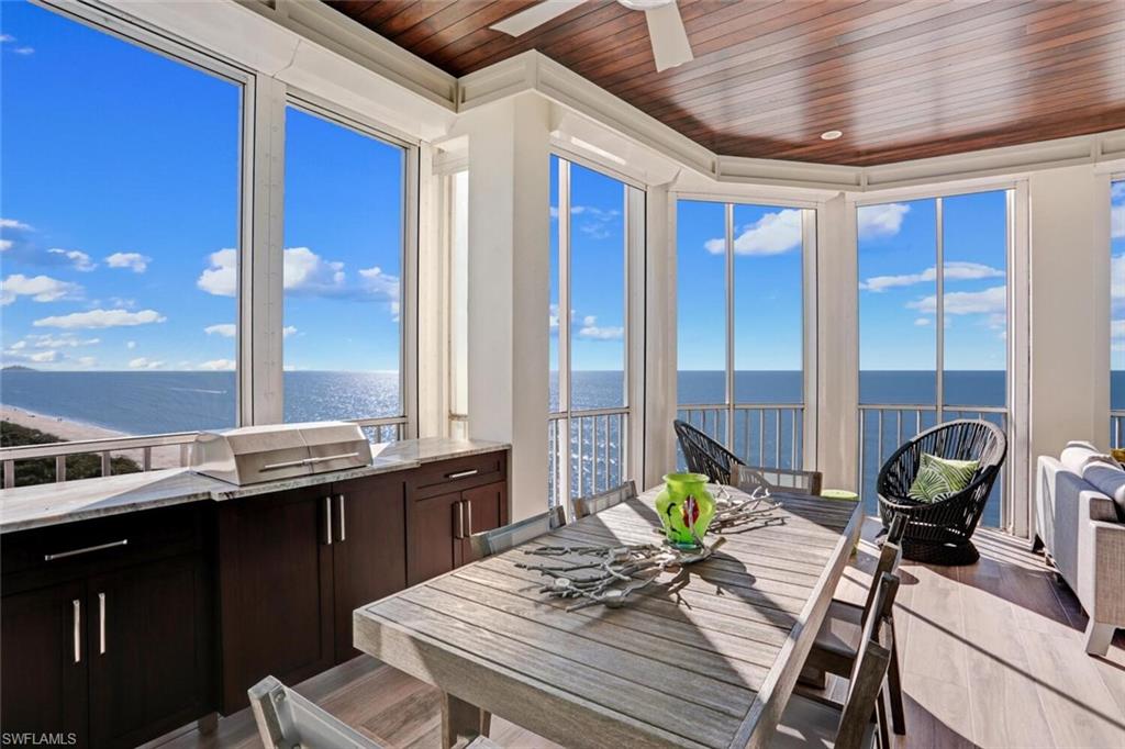 BAREFOOT BEACH CLUB - Residential Lease