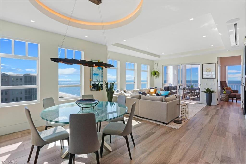 BAREFOOT BEACH CLUB - Residential Lease